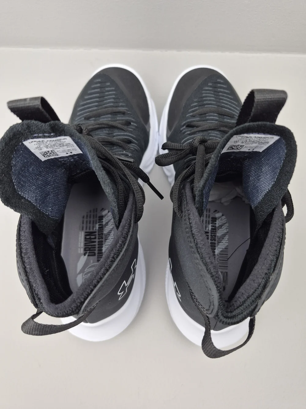 Under Armour Flow Highlight Ace Womens Sizes Black Volleyball Shoes 3027083-001